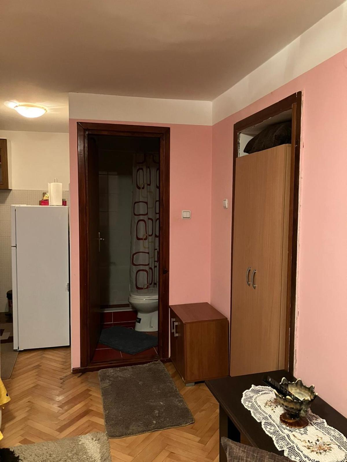 Apartmani Rada 즐라티보 객실 사진